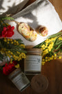 Bougies artisanales parfumées Les Bougies de Léa, suspension parfumée et fondant, galet parfumé, senteur Bouquet Floral, Mimosa, fleurs jaune et rouge
