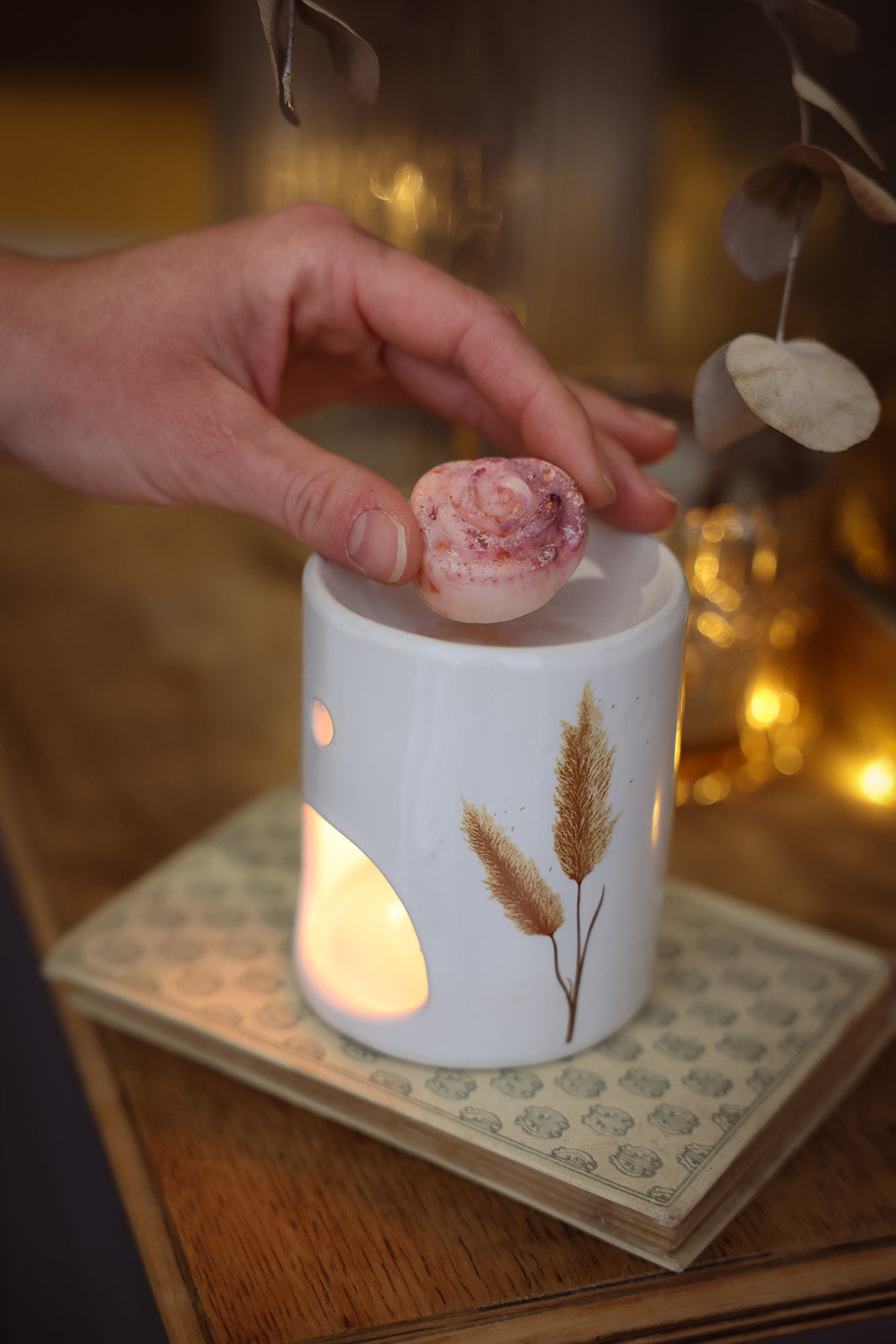 Pack Découverte : 20 Fondants Parfumés + 6 Brûle-Parfums (PRO)