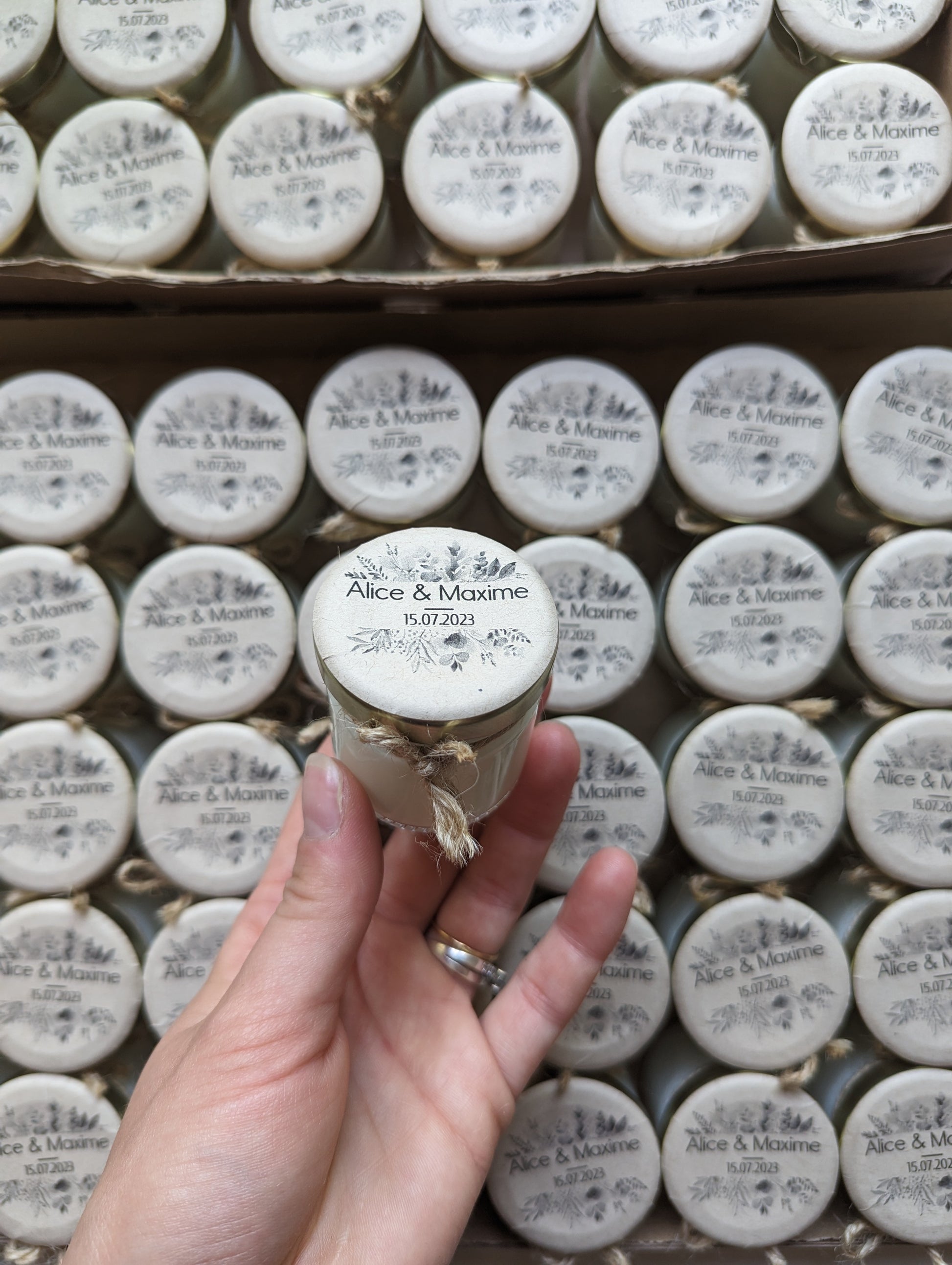 Cadeaux invités — Mini bougies personnalisées